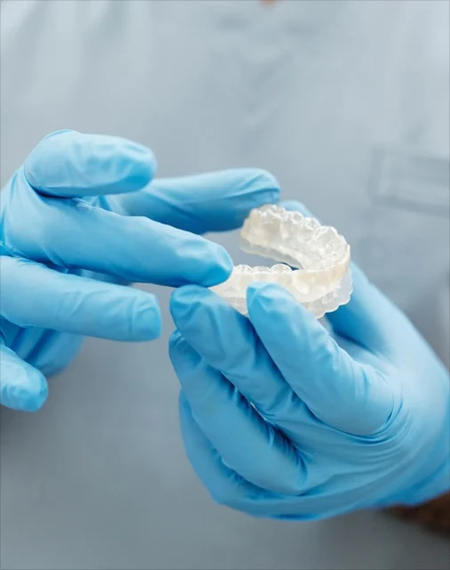 invisalign_box_img_four